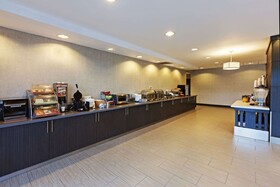 Comfort Inn and Suites Irving