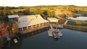 Lake Godstone™