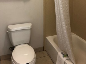 Executive Inn & Suites Joaquin