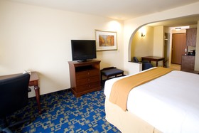Holiday Inn Express & Suites Jourdanton-Pleasanton
