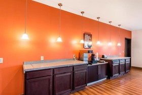 Motel 6 Jourdanton