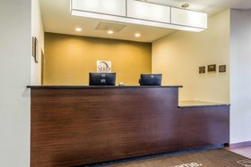 Sleep Inn & Suites