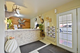 Americas Best Value Inn - The Legends Inn