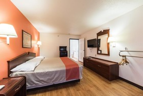 Motel 6 Junction