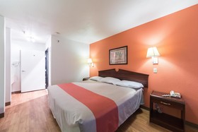 Motel 6 Junction