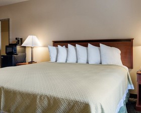 Motel 6 Junction, TX - Llano River