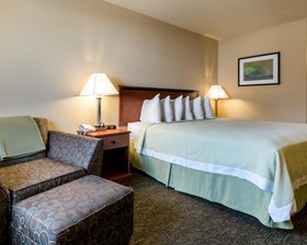 Motel 6 Junction, TX - Llano River
