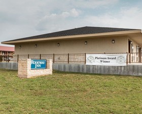Motel 6 Junction, TX - Llano River