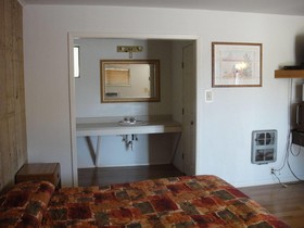 The Hills Motel