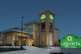 La Quinta Inn & Suites by Wyndham Karnes City - Kenedy