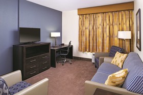 La Quinta Inn & Suites by Wyndham Karnes City - Kenedy