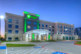 Holiday Inn & Suites Houston West - Katy Mills