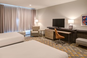 Holiday Inn & Suites Houston West - Katy Mills