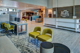 Holiday Inn & Suites Houston West - Katy Mills