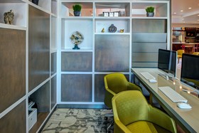 Holiday Inn & Suites Houston West - Katy Mills