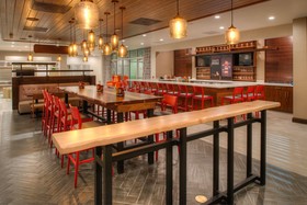Holiday Inn & Suites Houston West - Katy Mills