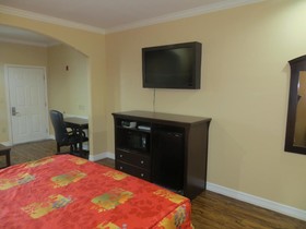 Palace Inn Katy Mills