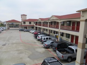 Palace Inn Katy Mills