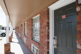 Countryside Inn