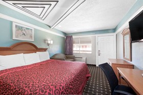 Lone Star Inn