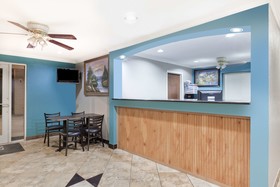 Lone Star Inn
