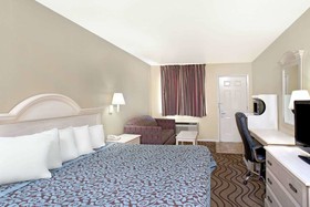 Days Inn by Wyndham Kerrville