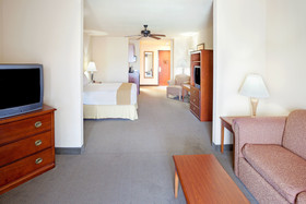 Holiday Inn Express Hotel & Suites Kerrville