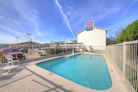 Motel 6 Kerrville