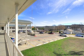 Motel 6 Kerrville