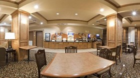 Holiday Inn Express & Suites Kingsville