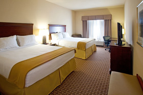 Holiday Inn Express & Suites Kingsville