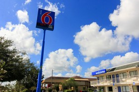 Motel 6 Kingsville