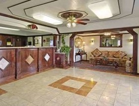 Super 8 by Wyndham Kingsville