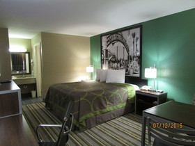 Super 8 by Wyndham Kingsville