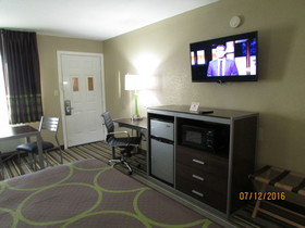 Super 8 by Wyndham Kingsville