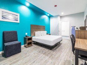 Americas Best Value Inn & Suites Kingwood Iah Airport