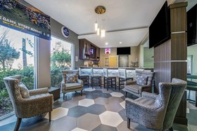 La Quinta Inn & Suites by Wyndham Kingwood Houston IAH Airpt