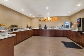 Comfort Suites