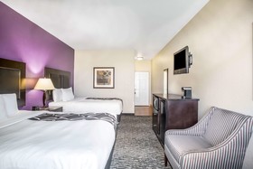 La Quinta Inn & Suites by Wyndham Kyle - Austin South