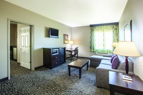La Quinta Inn & Suites by Wyndham Kyle - Austin South