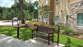 Best Western Plus Lake Jackson Inn & Suites