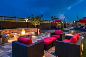 Best Western Plus Lake Jackson Inn & Suites