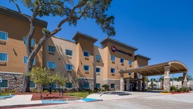 Best Western Plus Lake Jackson Inn & Suites