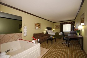 Best Western Plus Lake Worth Inn & Suites