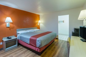 Motel 6 Lancaster, TX - Desoto - Lancaster