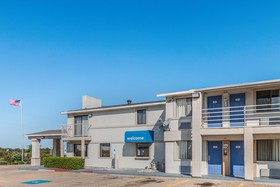 Motel 6 Lancaster, TX - Desoto - Lancaster