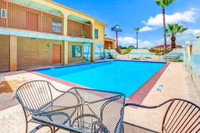 Motel 6 La Porte