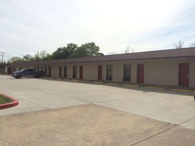 Bayshore Motel