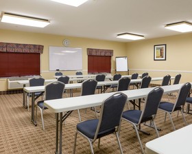 Comfort Suites La Porte