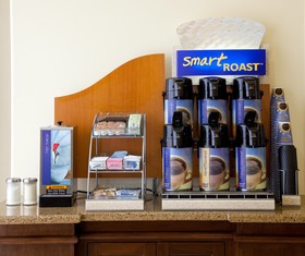 Holiday Inn Express & Suites La Porte